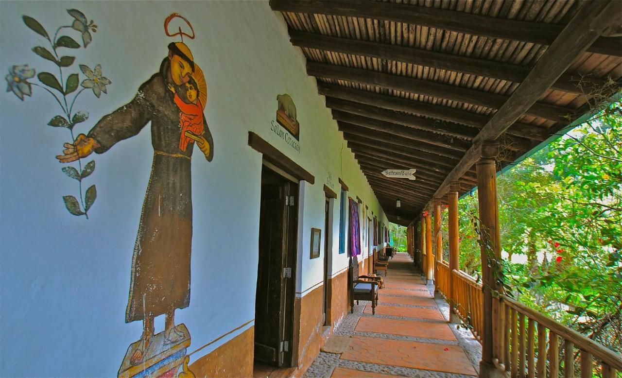 Hotel Hacienda Cusin Otavalo Esterno foto