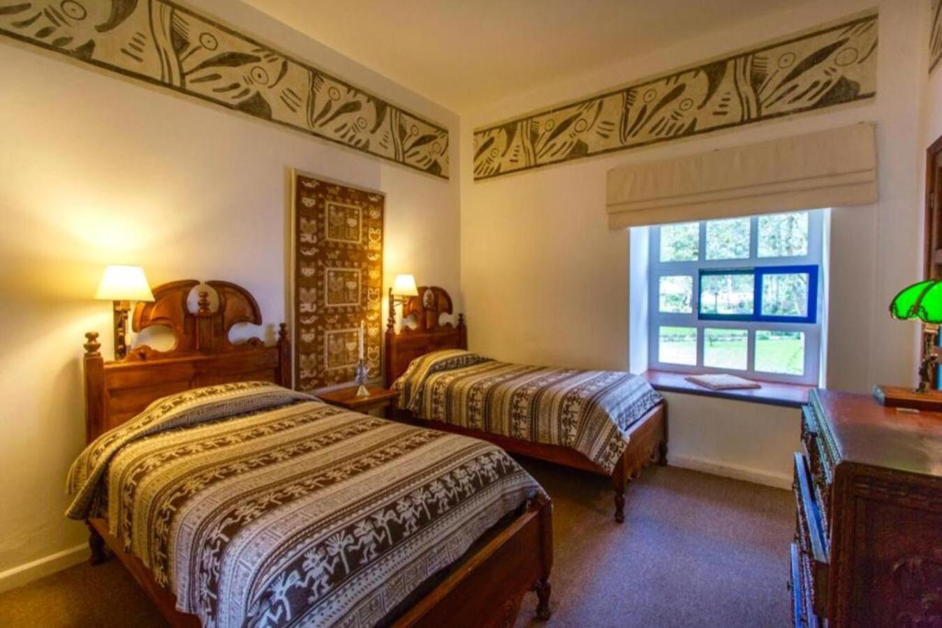 Hotel Hacienda Cusin Otavalo Esterno foto